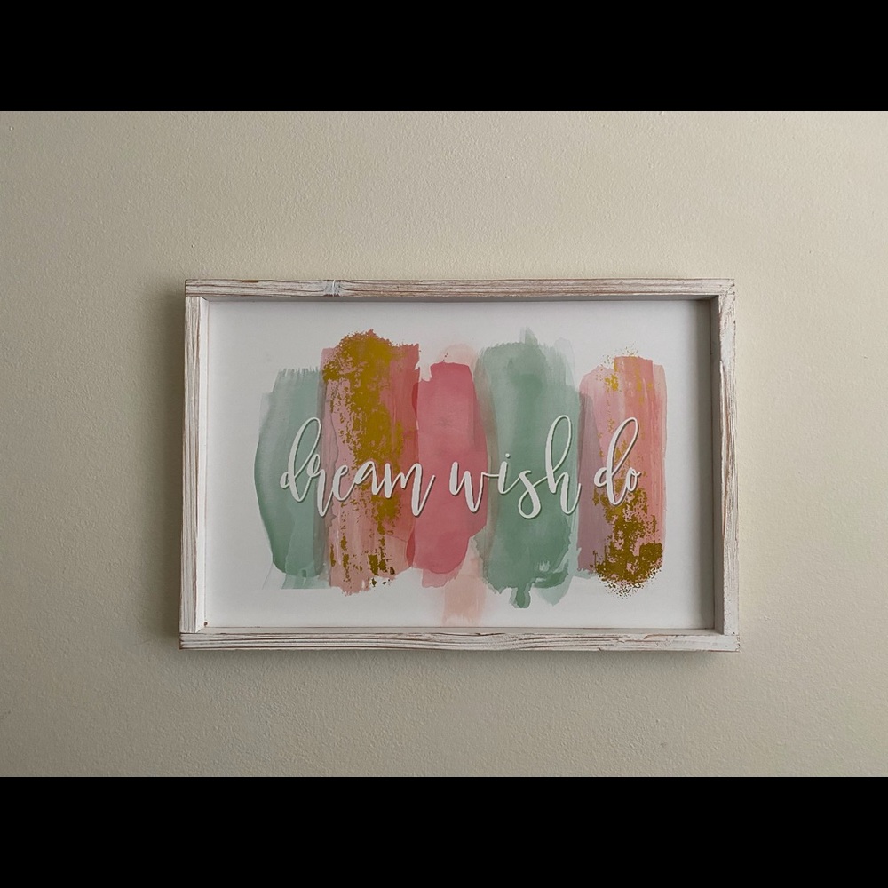 Dream wish do wall decor